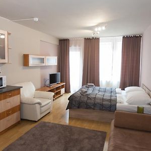 Anva House